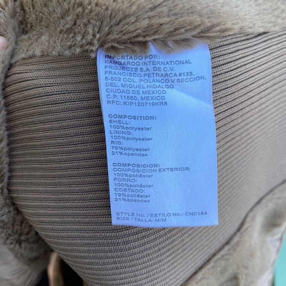 Vest - Picture 7 of 7